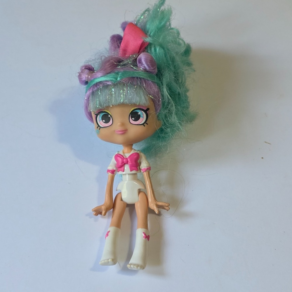 Shopkins Shoppies Wild Style Bella Bow Doll Lavender Teal Purple Hair 5 inch